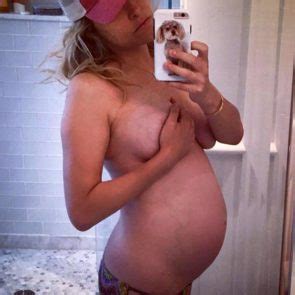 Jenny Mollen Private Pregnant Post Pregnant Nude Pics Scandal Planet