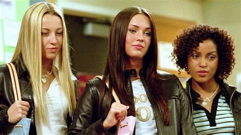 5 Best Movies Like Mean Girls That Are Feel Good And Funny ScreenNearYou