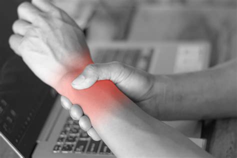 Top Of Wrist Pain Causes Advent Physical Therapy