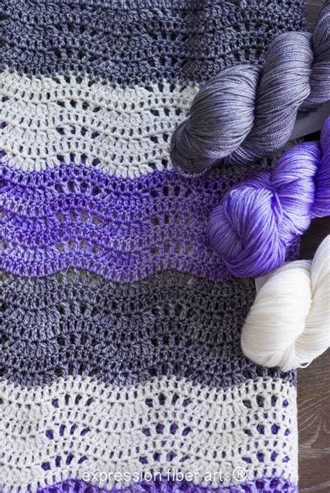 How To Crochet An Easy Beginner Baby Blanket Pattern
