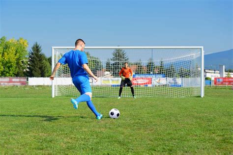 Penalty Kick Definition And Meaning Collins English Dictionary