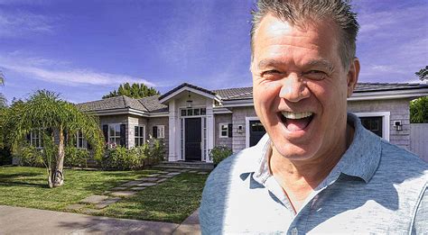 Besides, his leg hurt he tried to think about some­ thing else, but the pain was very intense, and it was hard to concentrate. Eddie Van Halen Is Selling His Luxurious Home And The ...