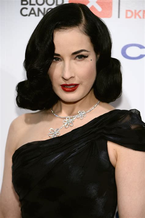 Dita Von Teese Emmy Rossum Takes Bedhead To The Next Level With These Sexy Waves Popsugar Beauty
