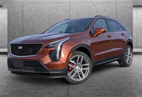 2023 Cadillac Xt4 Jet With Cinnamon Accents