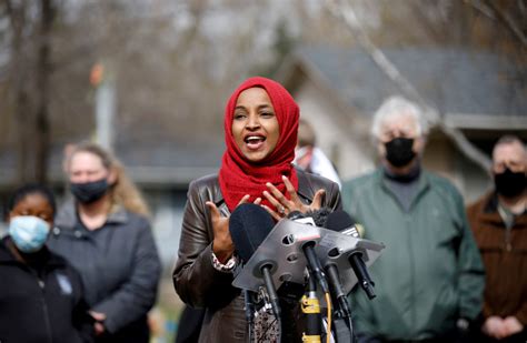 Rep Ilhan Omar Wins 5th District Dfl Race With Narrow Margin The