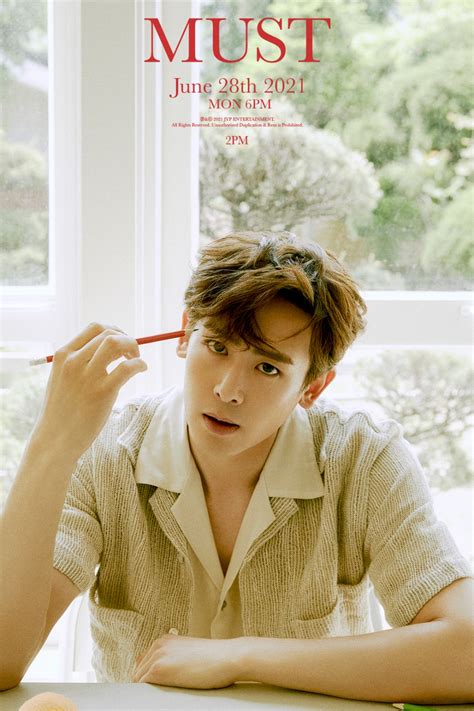 2pm Member Nichkhun Stuns Everyone With His Exquisite Look In Must