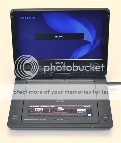 Sony Dvp Fx930 Portable 9 Cddvd Player With Carrying Case