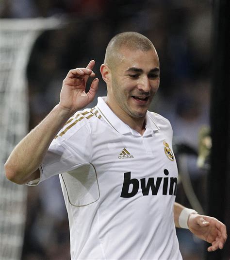 Official website featuring the detailed profile of karim benzema, real madrid forward, with his statistics and his best photos, videos and latest news. Real Madrid: Karim Benzema, "Le Ballon d'Or a toujours été ...