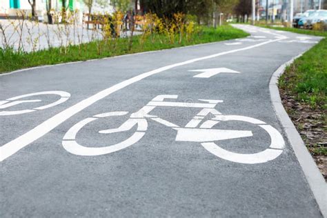 Two Way Bicycle Lane With White Markings On Asphalt In City Stock Photo