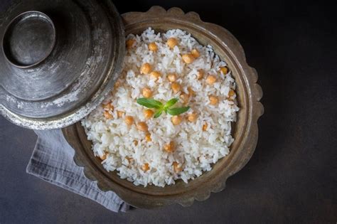 Premium Photo Turkish Rice With Chickpea Served Turkish Name