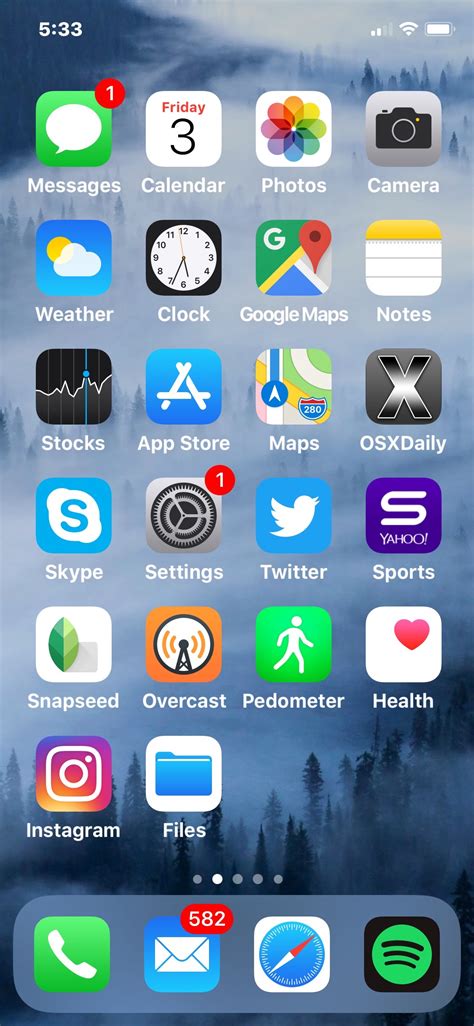 Generally speaking, you can screenshot on your iphone in two ways, either by enabling assistive touch and adding screenshot control to the menu, you can screenshot on your iphone xs/xs max/xr without pressing the buttons. How to Take Screenshots on iPhone X, iPhone XR, XS, and ...
