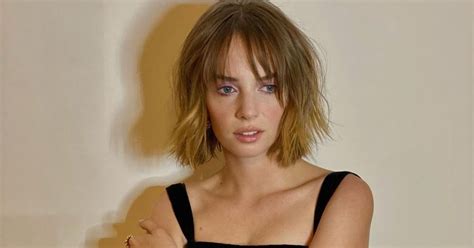 Maya Hawke S Relationship History Has Been Complicated By Rumors Of Her