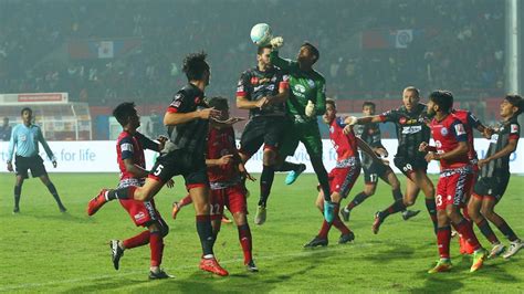 Jamshedpur Fc Atk Play Out Goalless Draw In Indian Super League Hindustan Times