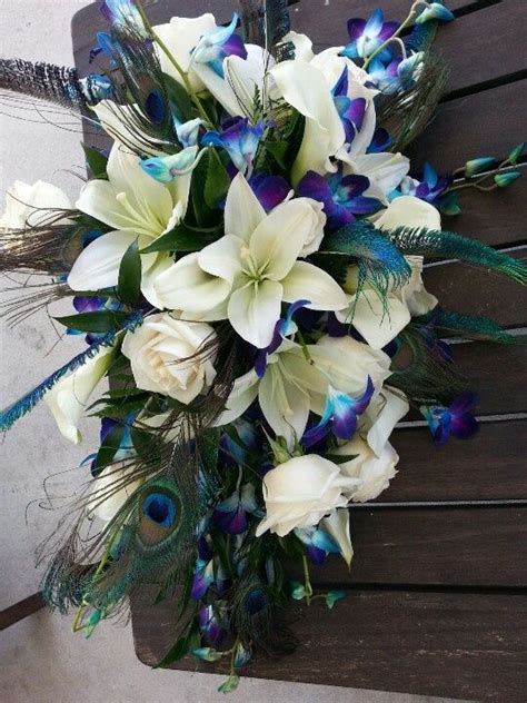 peacock feathers wedding my peacock feather bouquet blue wedding bouquet feather bouquet