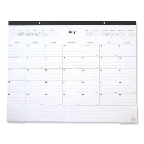 Tru Red Desk Pad Calendar 22 X 17 Whiteblack Sheets Black Binding