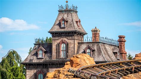 Lhistoire De Phantom Manor à Disneyland Paris
