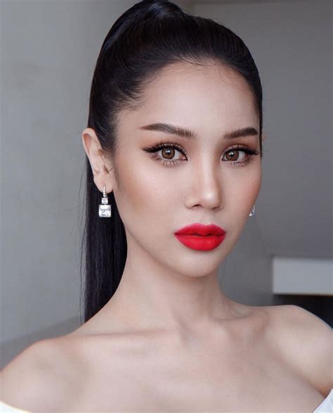 Meepooh Wasita Most Beautiful Thai Trans Woman In Floral Dress Thai Transgender