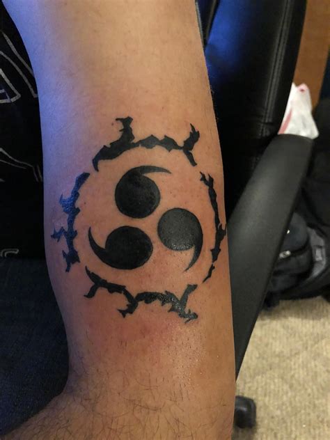Sasuke Curse Mark Tattoo | Tatuajes