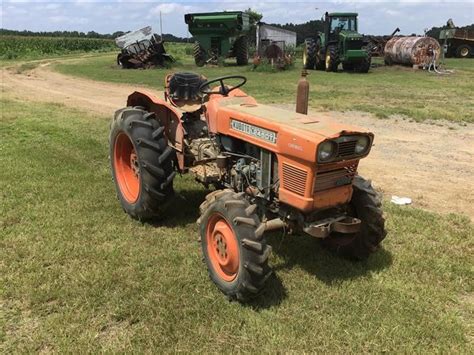 Kubota L245dt Mfwd Tractor Bigiron Auctions