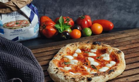 Add to wishlist add to compare share. neapolitanische Pizza - originales Teigrezept von Bigmeatlove