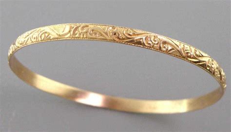 18k Yellow Gold Ladies Moroccan Bangle Bracelet Large