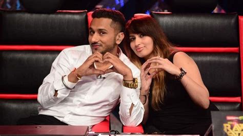 Singer Rapper Yo Yo Honey Singh And Wife Shalini Talwars Loved Up Pics From Happier Times In