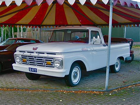 1964 Ford F100 Custom Cab Pick Up A Photo On Flickriver