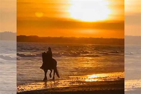 Southcoast Photographer Captures Fiery Horseneck Beach Sunset