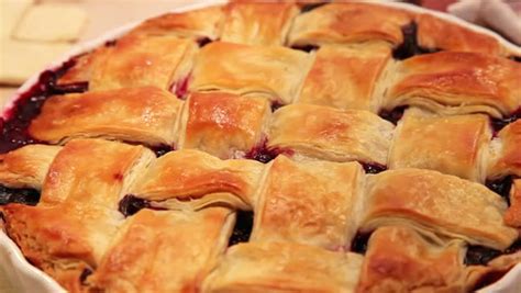 Professionl Baker Demonstrates The Perfect Pie Crust Flaky And Tender See It Yourself