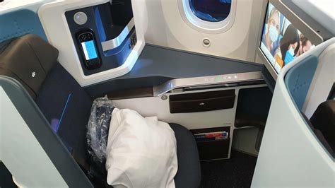 Review KLM Business Class Boeing One Mile At A Time