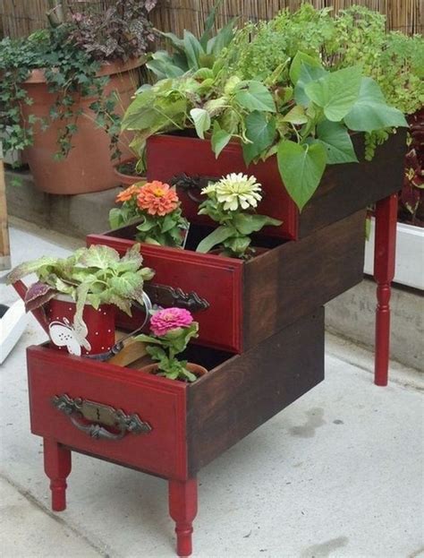 How To Make A Self Watering Planter From A Dresser Drawer The Garden