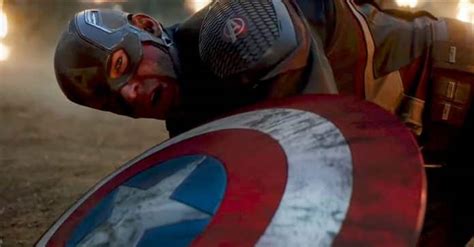 Thanos Shatters Captain Americas Shield In Avengers