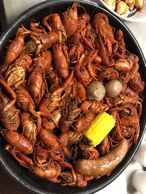 Categorized under chain fast food restaurants. Boiled crawfish | Crawfish, My favorite food, Food