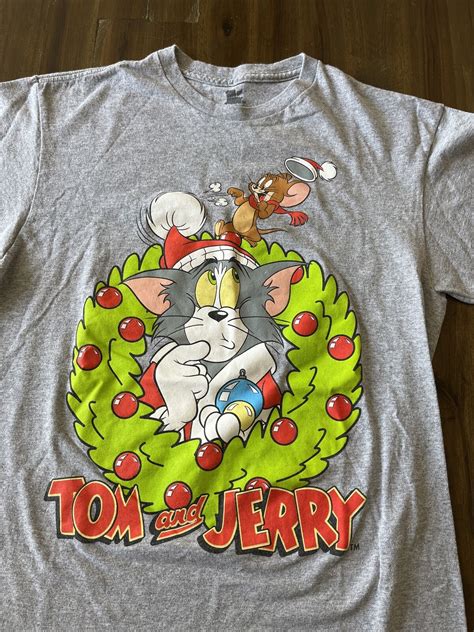 Tom And Jerry Christmas Wreath Cartoon Graphic T Shir Gem