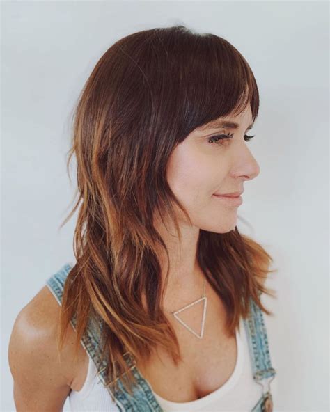 So, both the bangs and layers for framing face are lovely in their own way and you can choose one of them depending on the length of your hair and shape of your face. 20 Stunning Layered Haircuts With Bangs | StylesRant