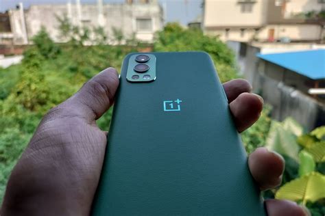 Oneplus Nord 2 5g Review The Classy Mid Ranger