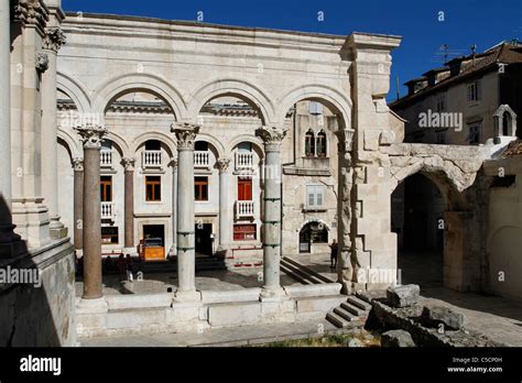 Peristyle Diocletians Palace Split Croatia Stock Photo Alamy