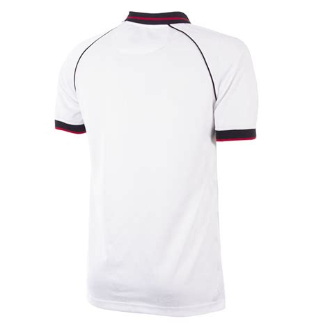 Die 'cottagers' wie sie auch genannt werden haben noch nie die premier. Fulham FC 1992 - 1993 Fussball Retro Trikot | Fulham FC ...