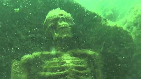 Horrifying Moment Police Find Two Skeletons At Bottom Of Lake Having A Tea Party Youtube