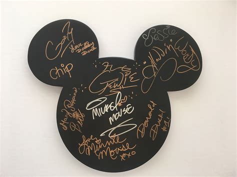 Mickey Mouse Signature Clipart 10 Free Cliparts Download Images On Clipground 2024