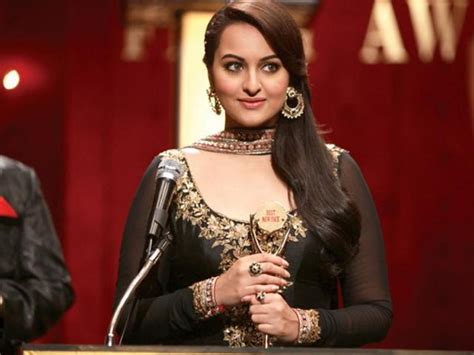 Aslisona Celebrating Bollywoods Masala Film Queen Sonakshi Sinha