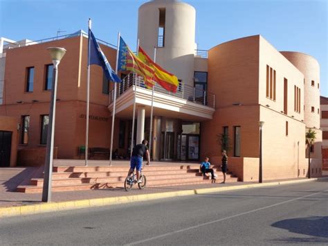 Simple Science: How to Make a Volcano with Kids