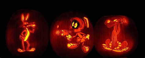 Marvin the Martian, Bugs and K-9 | Pumpkin carving, Marvin the martian