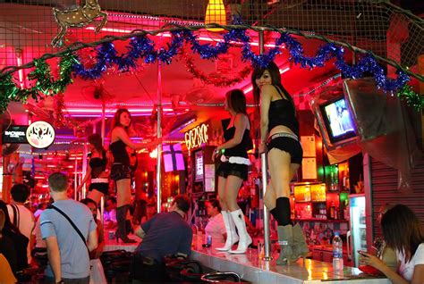 Top 12 Nightlife In Phuket Most Popular Nightlife In Phuket Night Life Phuket Nightlife Travel
