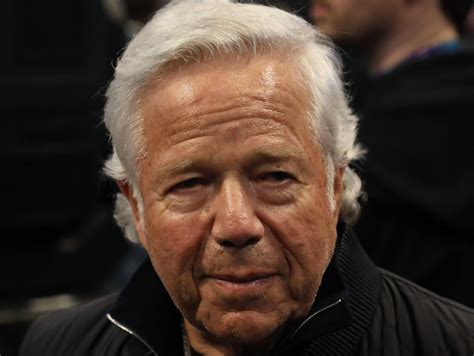 Patriots Owner Robert Kraft Accused Of Soliciting Prostitution In Florida Edmonton Journal