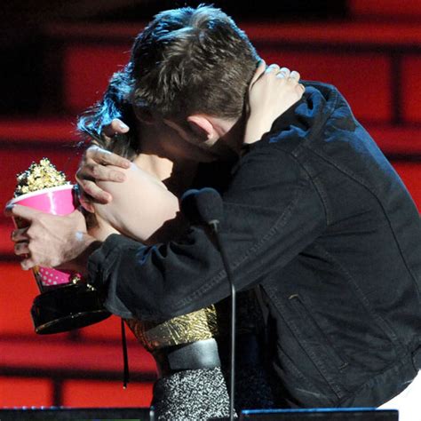 Kristen Stewart And Robert Pattinson Shared A Real Kiss At The Mtv Kristen Stewart Turns 23