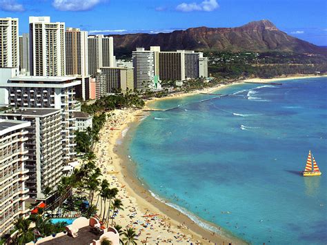 Hawaii Diamond Head And Waikiki Beach Wallpaper 1600x1200 Download