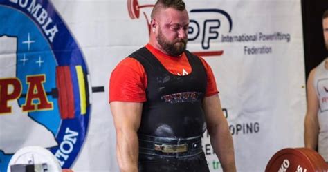 this is avi silverberg the record holder for women s powerlifting in alberta 9gag
