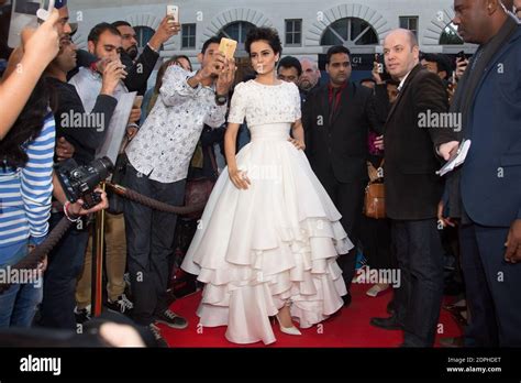 Kangana Ranaut Attending The Premiere Of Queen Held Gaumont Opera In