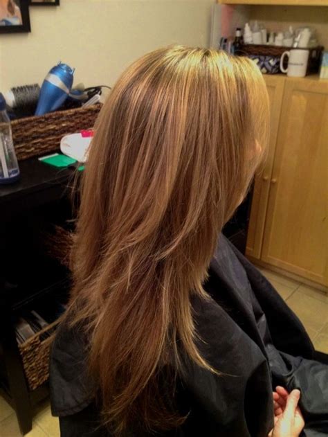 This is not a hair color you see everyday. Blonde Hair Caramel Lowlights Blonde Hair With Caramel ...